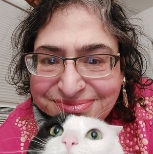 Meet your Posher, Sharon